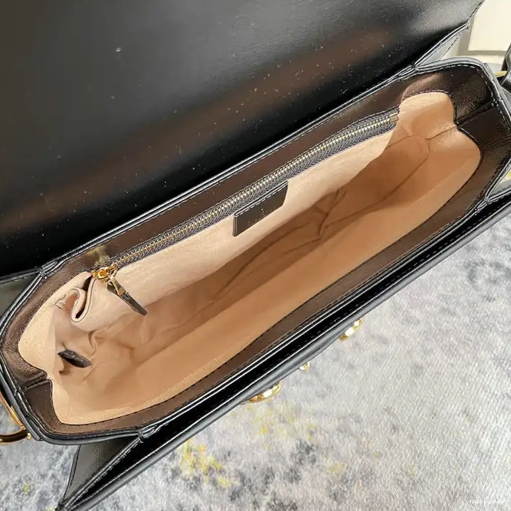 Fashionrepsfam ru Bag 2209DJ0021 Gucci 0505